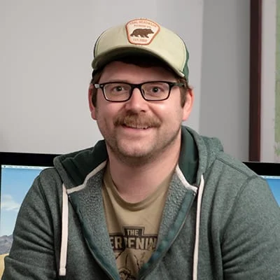 Ethan Debelak headshot